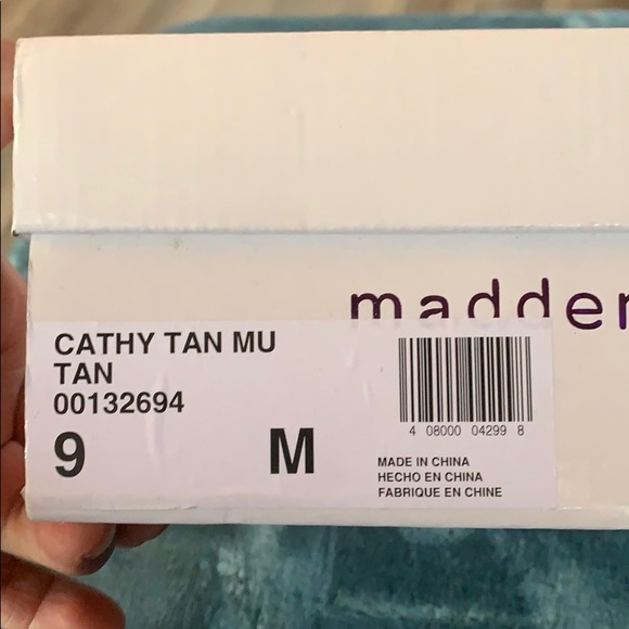 Madden girl - Picture 10 of 11